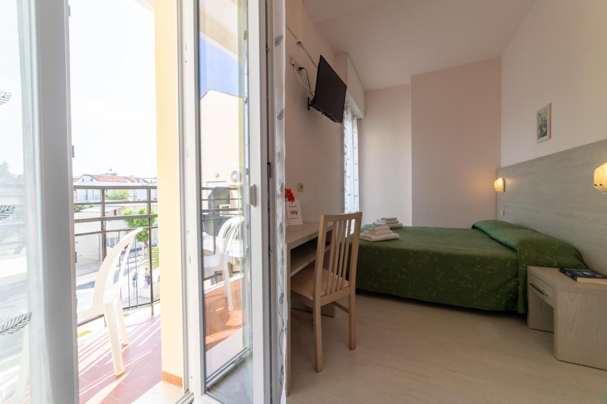 Hotel Royal Cattolica Buitenkant foto